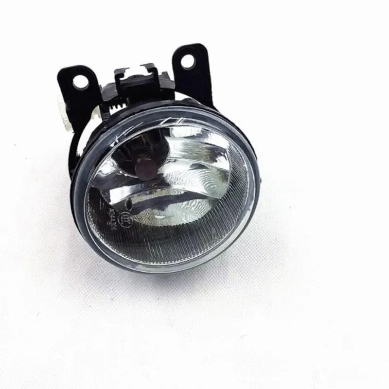 Front Fog Light For 2013 DongFeng S30 Left/Right Front Light/ Fog Lamp