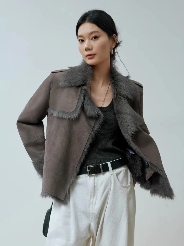 High-end Luxury Toscana Lamb Furฤดูหนาวแจ็คเก็ตผู้หญิง 2025 ใหม่สั้นของแท้หนังขนสัตว์จริงSuede Coatกับเข็มขัด