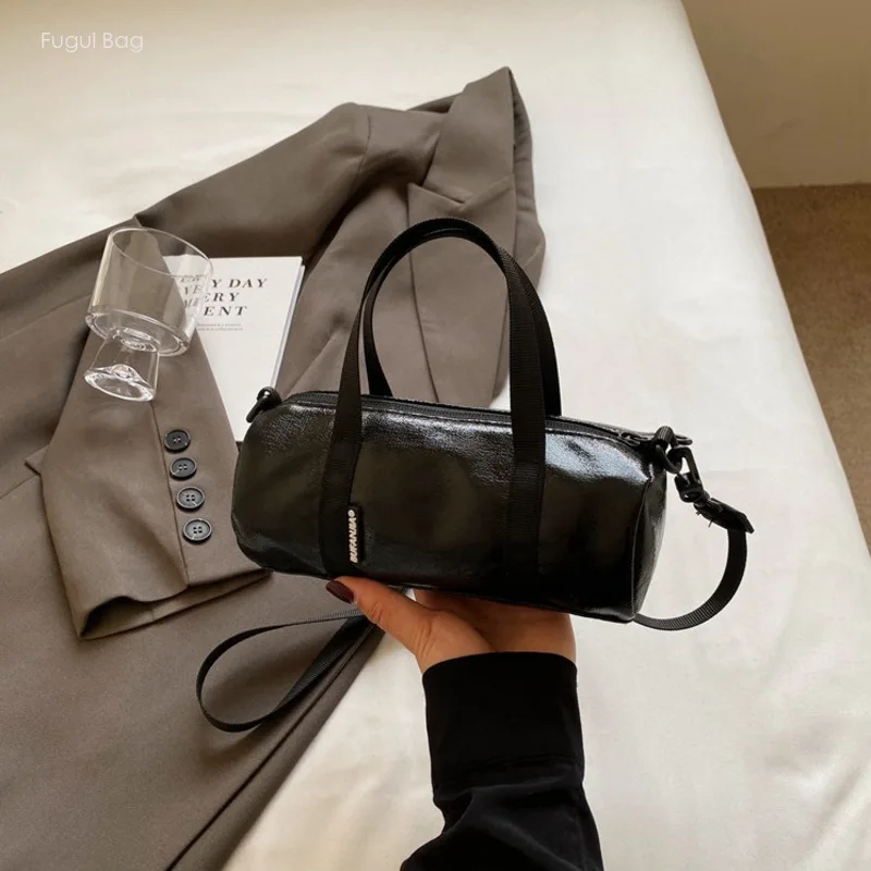 Women's One Shoulder Handbag Crossbody 2024 New Fashionable Large Capacity Retro High Grade Cylindrical Simple Casual Versatile