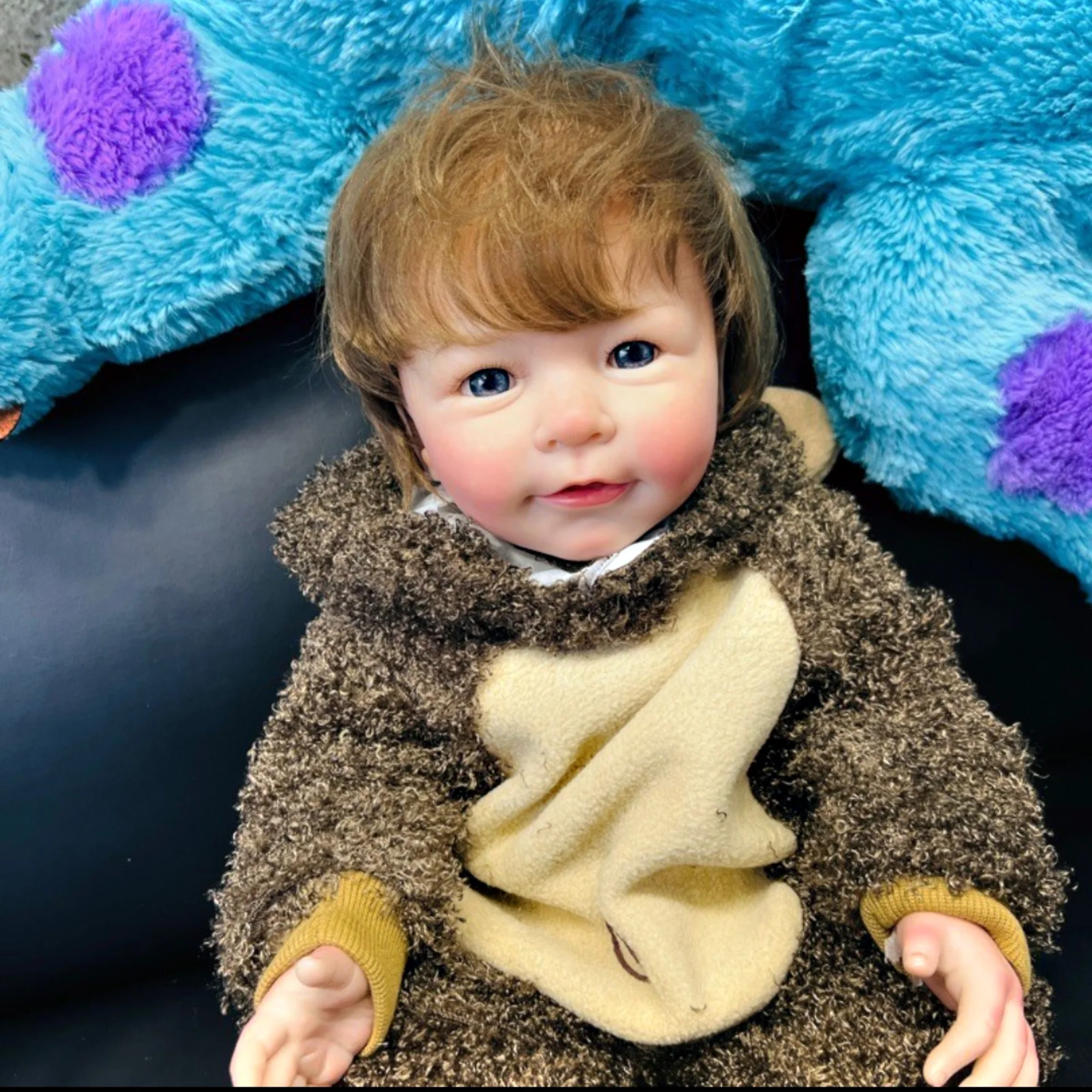 55 cm kuschelige Lisa Bebe Reborn 3D bemalte handgemachte lebensechte realistische Reborn-Puppen Bonecas Infantil Meninas