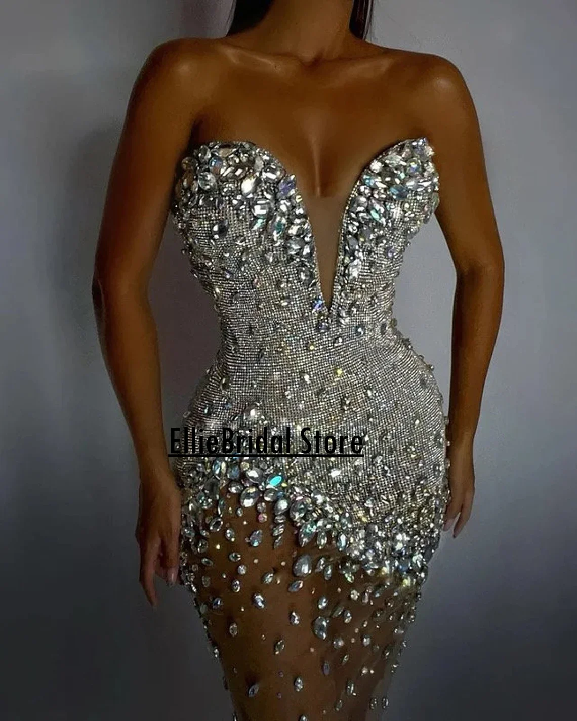 فساتين عيد ميلاد فاخرة حجر الراين كريستال الحبيب فستان حفلة ميدي للنساء 2025 vestidos de gala مخصص