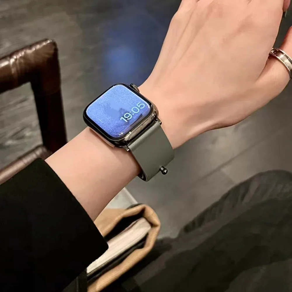 Superior แม่เหล็กหนังสําหรับ Apple Watch band ผู้หญิง Series 10/9/8/7/6/5/4/3/2/1 38 มม.40 มม.41 มม.42 มม.44 มม.45 มม.46 มม.