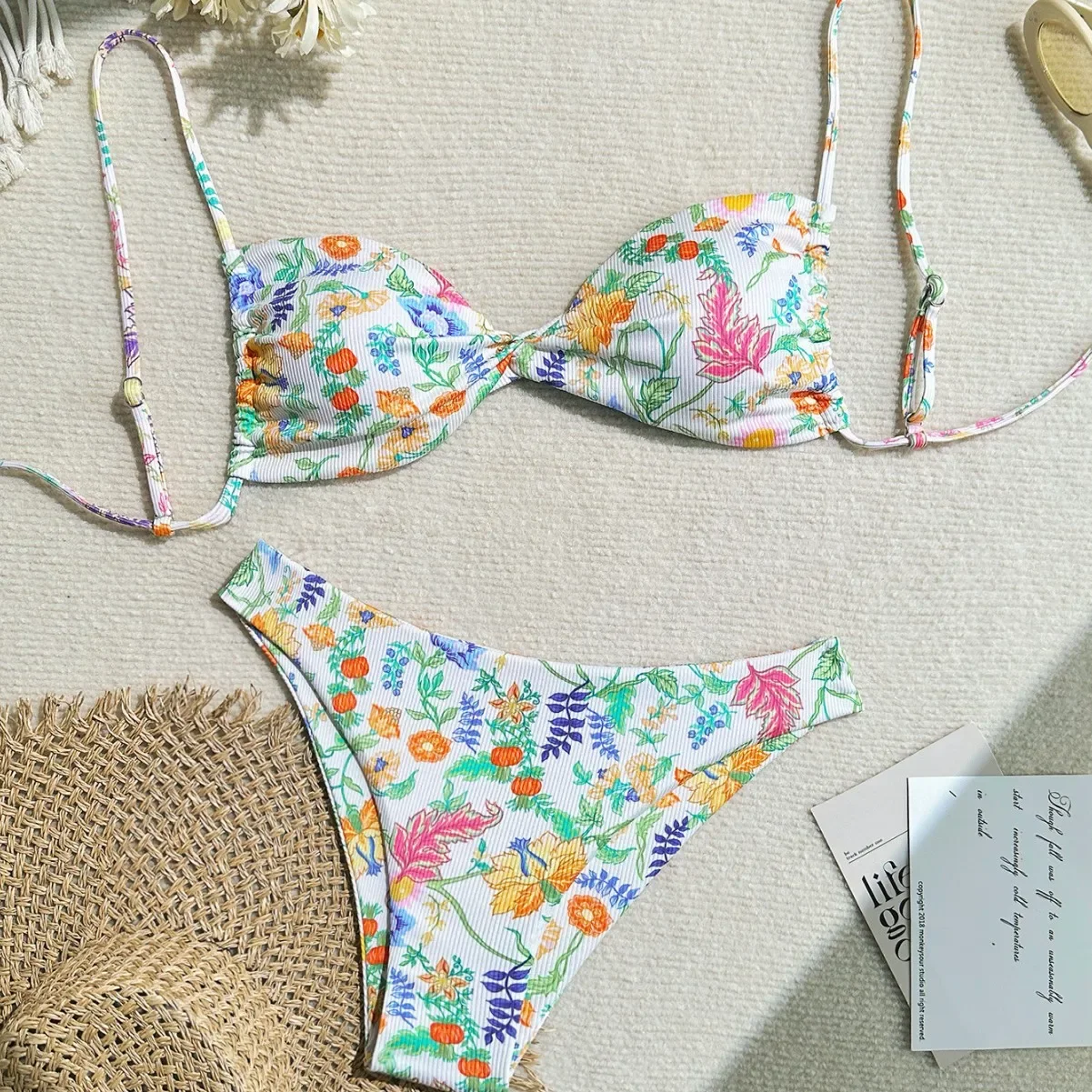 New Floral Backless Sexy Beach Two-piece Bikini Swimsuit Fashion Swimsuit Women's
