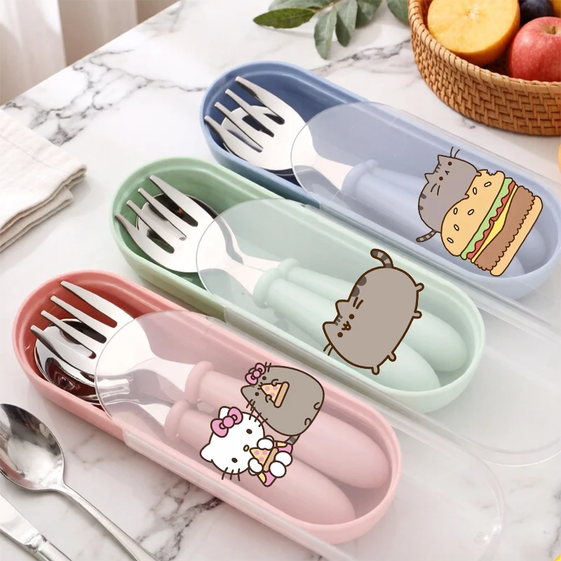 

Cute Pusheens for Women Girl Anime Popular Spoons Forks Set Boxes 304 Stainless Steel Portable Spoon Fork Baby Feeding Tableware