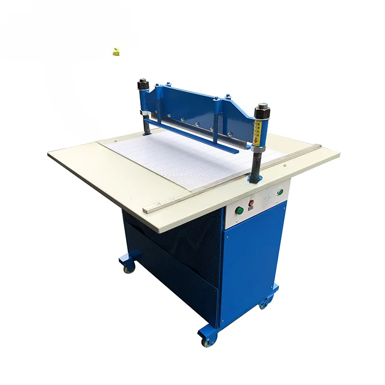 

# Hot Sales Fabric Zig-zag Sample Cutting Table Machine Textile Cutter Roll Cloth Fabric Cutting Machine