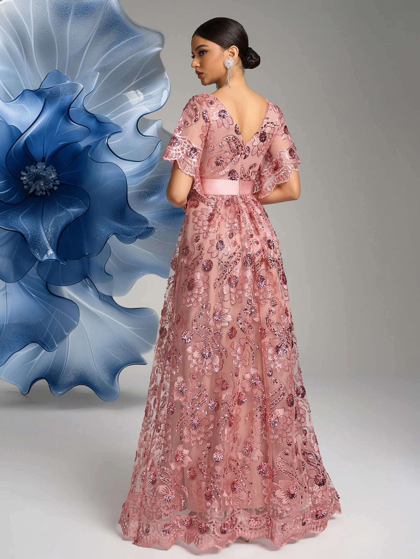 ชุดราตรีทรงยาวประดับเพชร แขนจีบ ปักลายดอกไม้ ดีไซน์หรูหรา สำหรับผู้หญิง