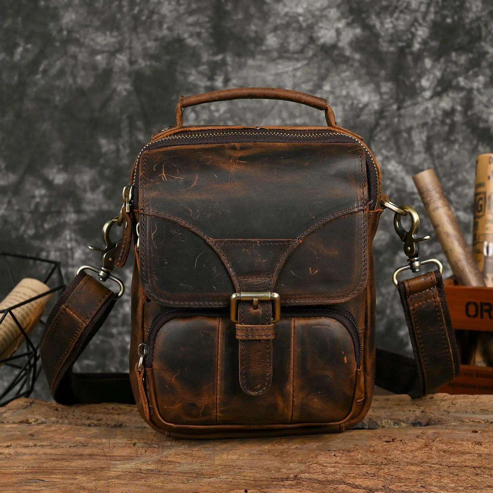 new-men's-shoulder-bag-retro-style-genuine-mad-leather-crossbody-bag-casual-top-layer-cowhide-postal-bag-small-backpack