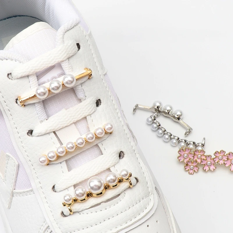 

1 PCS Shoelaces Decoration Metal Shoelace Buckle Pearl Shoes Charm Accessories Shiny Rhinestones Women Shoe laces Decorative