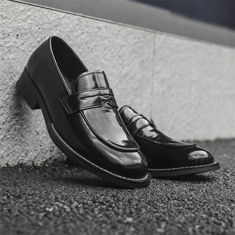 Chaussures d'affaires décontractées pour hommes, chaussures provoqué formelles de mariage, chaussure de conduite à enfiler, mocassins en cuir verni noir, chaussures respirantes