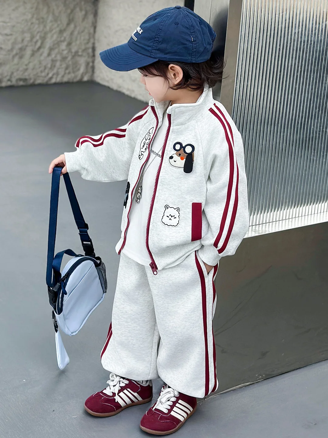 

Красный повседневный комплект для мальчиков: куртка и брюки для весны и осени, молодежный стиль для маленьких джентльменов