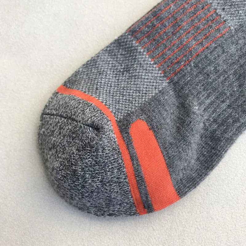 Neue Herrensocken, 5 Paar/Los, schwarz, weiß, Sport-Herrensocken, Baumwolle, Basketball-Laufsocken, hohe Qualität, bequem, atmungsaktiv – Detail 9