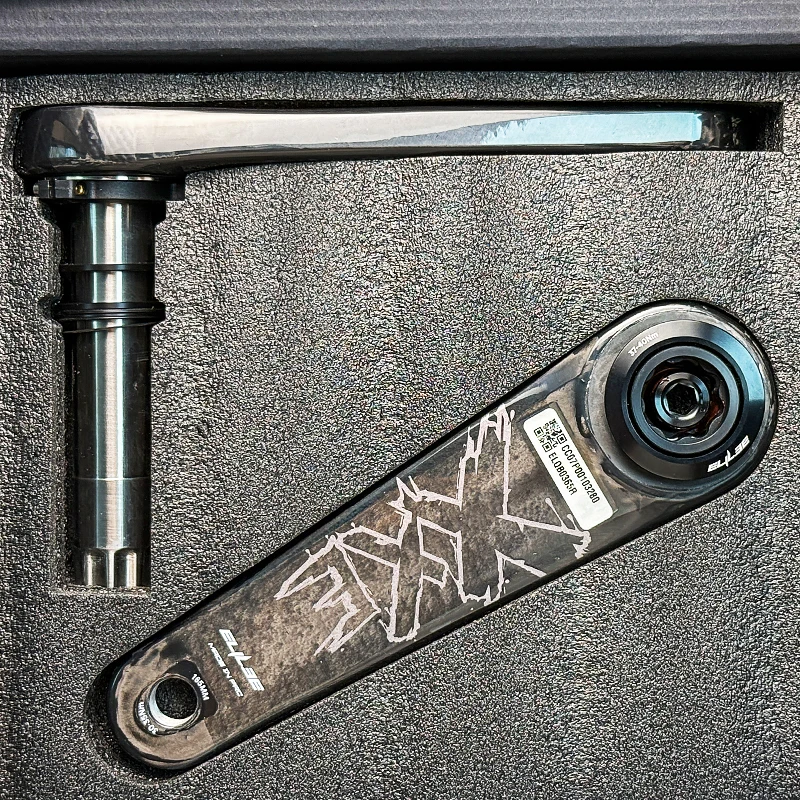 

ELILEE XXE X310 Carbon Fiber Crankset 24mm Titanium Spindle X-Novanta X260 Crank Power Meter Ultra Lightweight Road Bike Crank