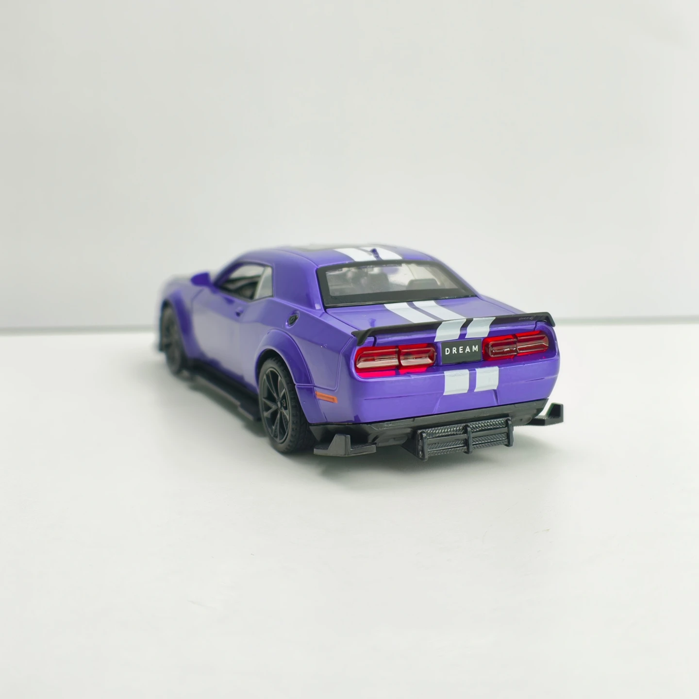 1:32 simulation Dodge Hellcat SRT modified alloy car model, doors and engine hood, trunk can be opened with sound and light gift view 5