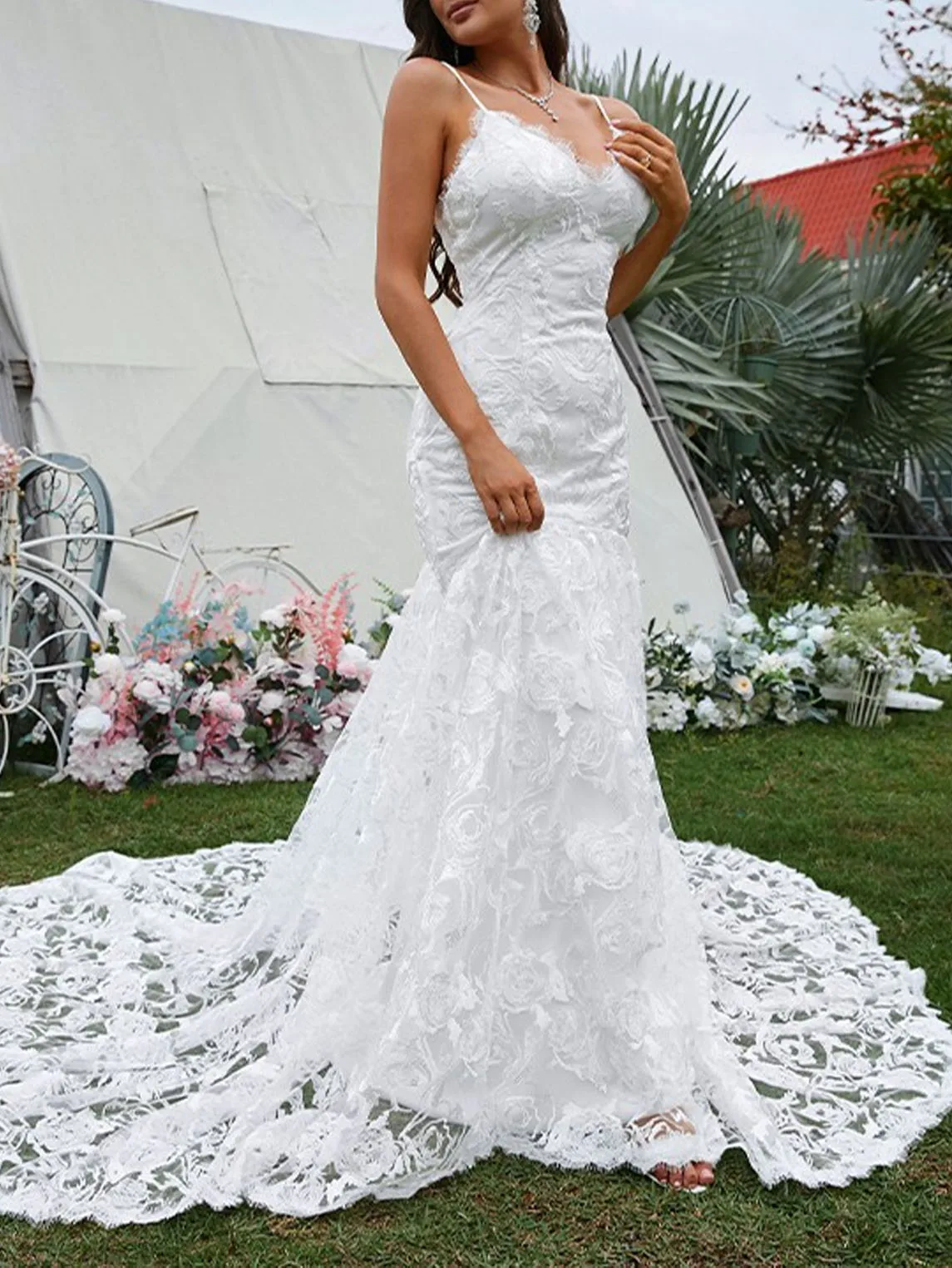 Elegante romântico sereia vestido de casamento cinta espaguete renda vestido de noiva apliques trem varredura sem mangas 2025 personalizado grátis