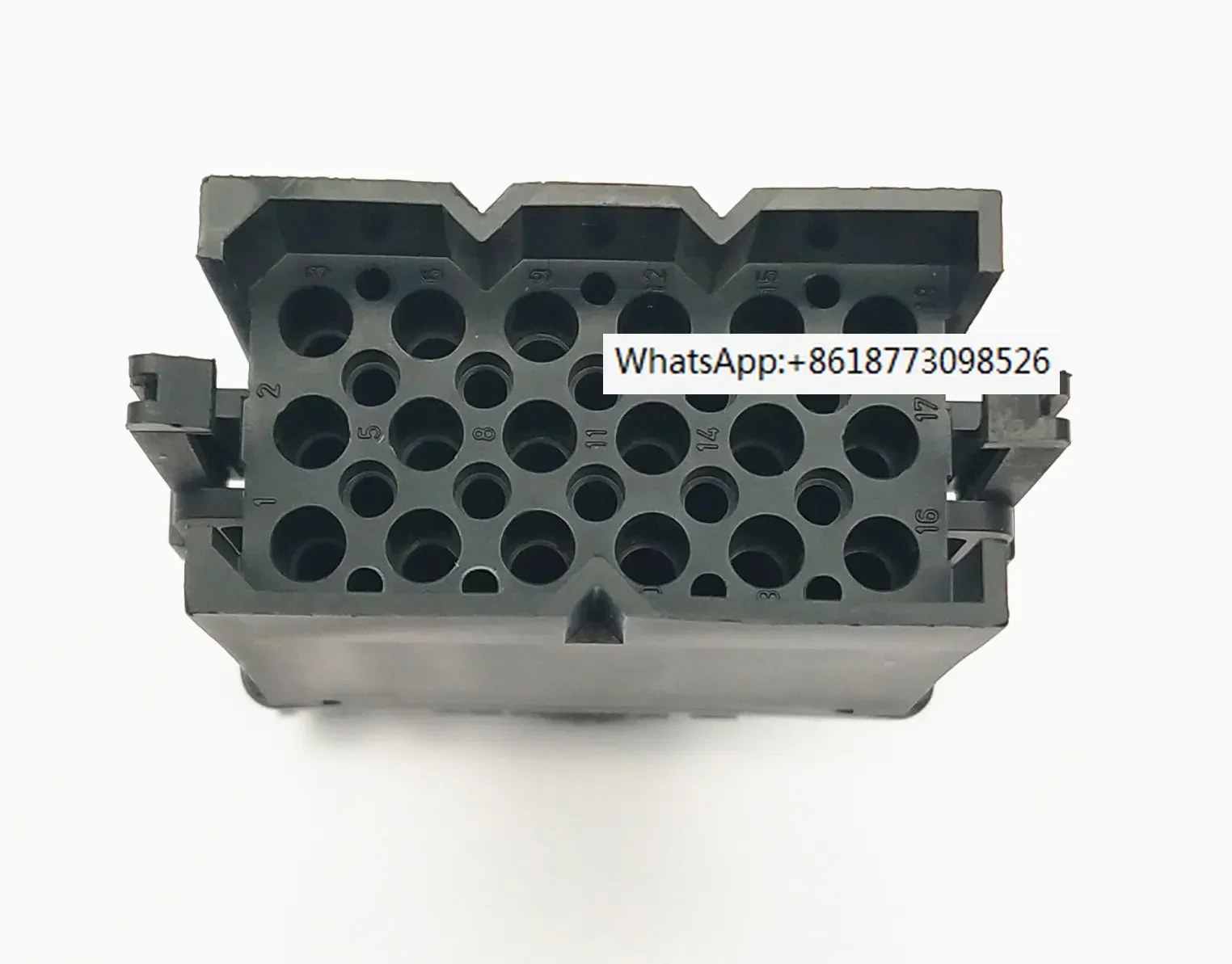 

18-core black rectangular connector with tail clip SMS18PDH1 SMS18PDH-1