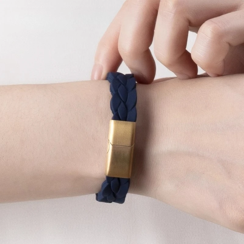 

Antistatic men and women couple commemorative bracelet, gold-plated bracelet