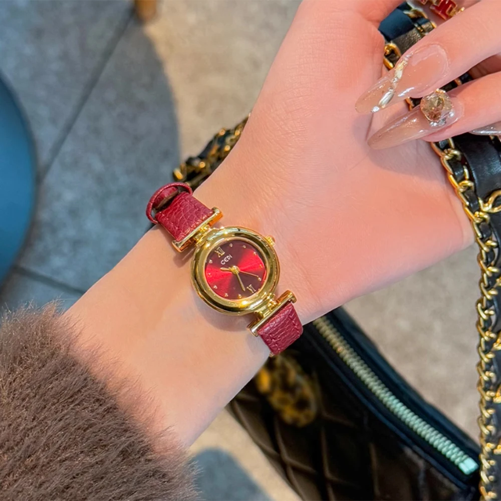Fashion temperament minimalist luxury small disc red leather belt with quartz women's watch