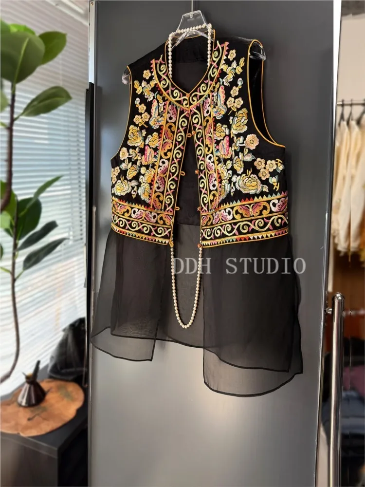 New Chinese-style jacquard heavy embroidery silk and organza mid-length waistcoat