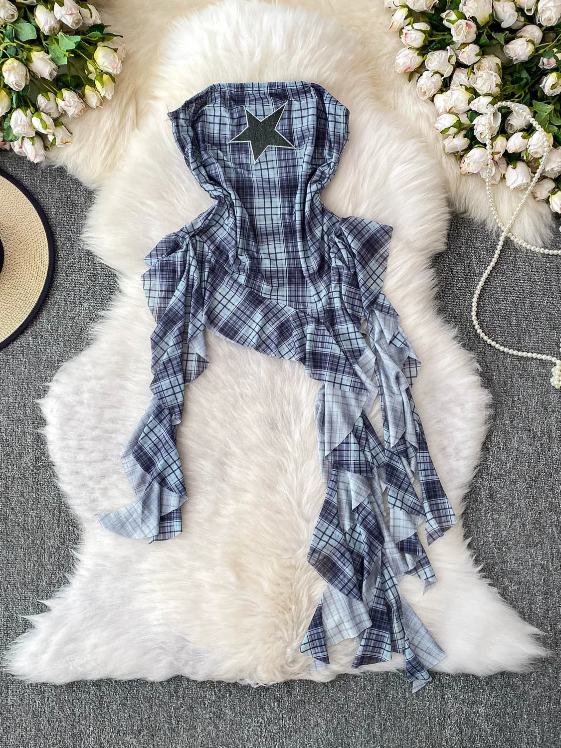 アメリカンスタイルの星柄プリントクロップトップ、レディーススリムフィットサマーアシンメトリープレイドベストデザインセンセーションストラップレスボディスーツ