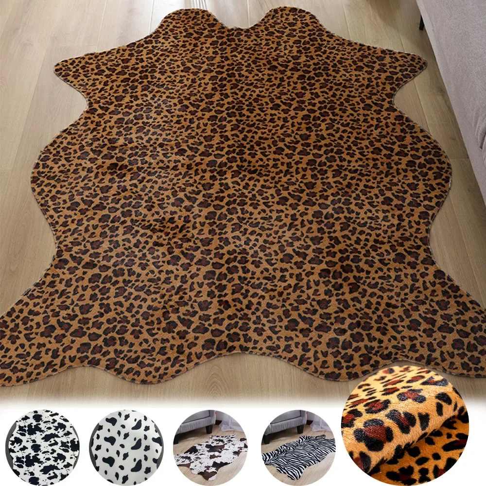 

1PC Faux Animal Leather Faux Animal Pattern Carpet Home Gift Bedroom Sofa Bedside Floor Mat Creativity Carpets Home Decoration