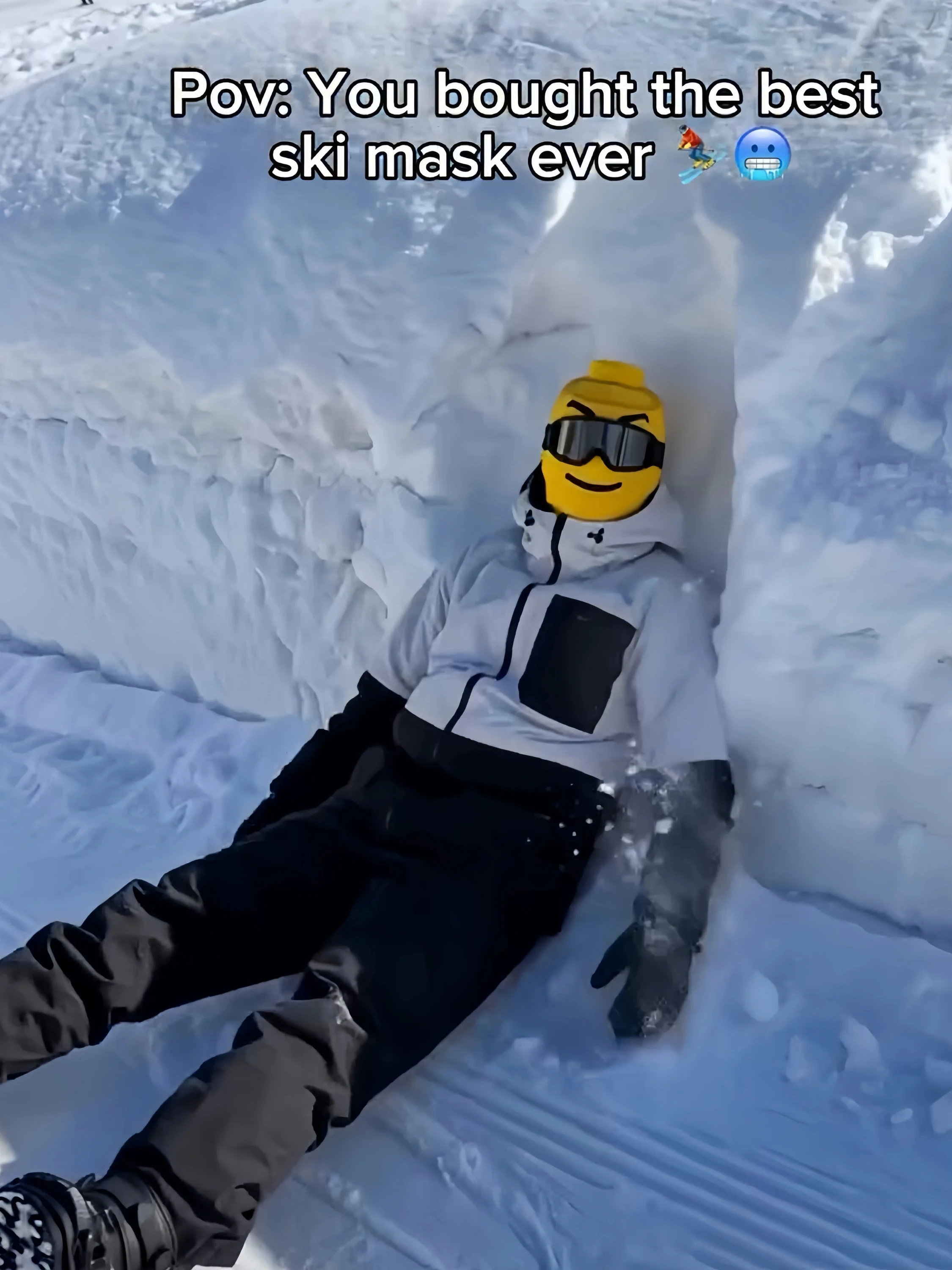 Simulation Snowboard Face Mask Outdoor Cycling Windproof Head Cover Toy Block Person Printed Yellow Man Mask Funny Design