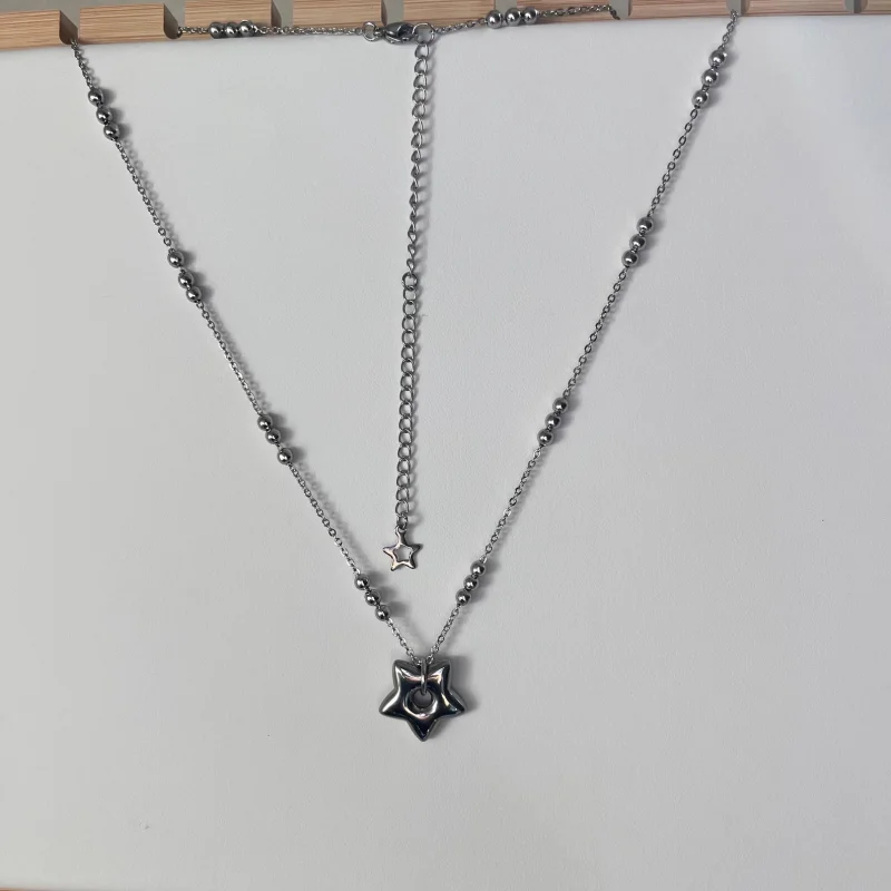 

Stainless steel star pendant necklace, spherical chain, gothic punk street style, does not tarnish; cute