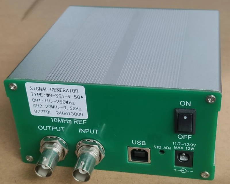 In stock WB-SG1 20MHz-9.5GA Wideband Signal Generator with Built-in OCXO Adjustable Output Power Support Data Input  with 1.7-in