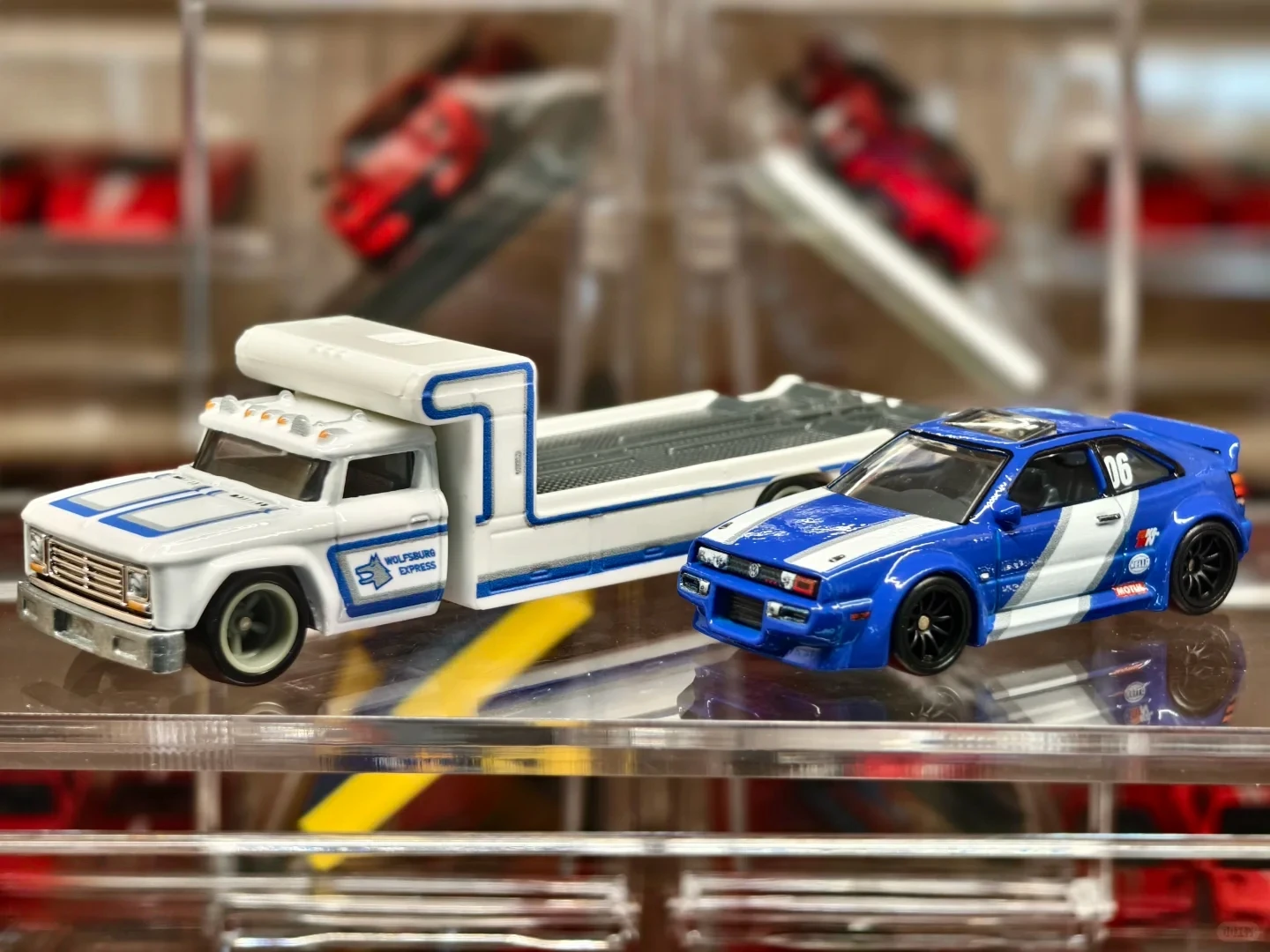 Hot Wheels Premium Team Transport Volkswagen Corrado VR6 RETRO RIG/CAMION Car Culture 1/64 Diecast Car Model Collectible Vehicle