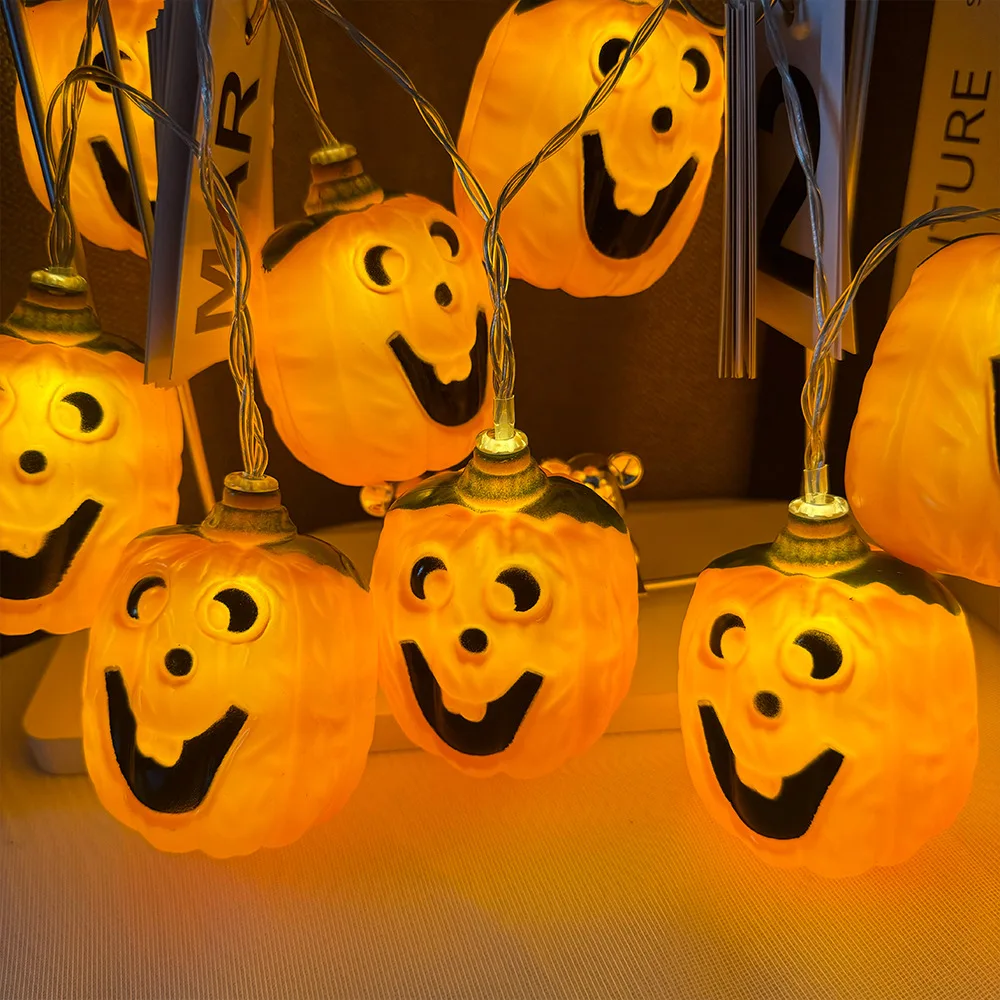 تزيين احتفالي الهالوين الجديد لعام 2025، أضواء سلسلة اليقطين المضحكة، إضاءة زخرفية لحلي العطلات، لا تتضمن البطارية