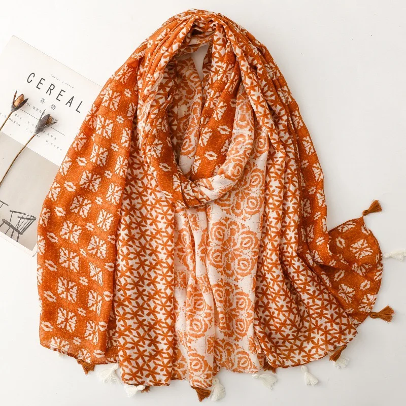 2025 Bohemian Paisley Floral Tassel Viscose Shawls Scarf Lady High Quality Thick Wrap Beach Stole Bufandas Muslim Hijab 180*90Cm view 6