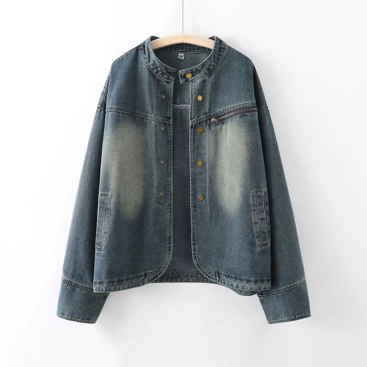 

Retro Washed Denim Jacket For Women, Versatile Fashion For Spring And Autumn, New Loose Design Jacket Top