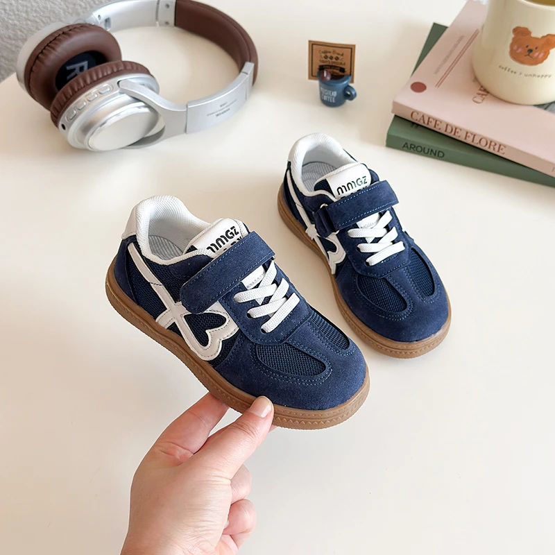 الأطفال أحذية رياضية كاجوال 2025 جديد أسود لينة أسفل الفتيات الفتيان أحذية تدريب الخريف الشتاء موضة أطفال طفل حذاء كاجوال