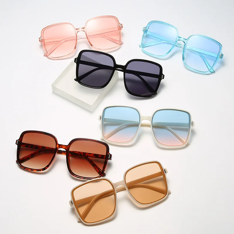 Rice nail square sunglasses for women, gradient color new glasses for women, trendy UV protection