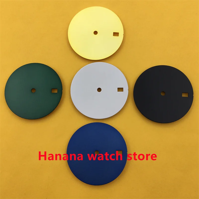 29mm dial available in black blue white green and gold with date display window compatible with NH35 and NH36 movements