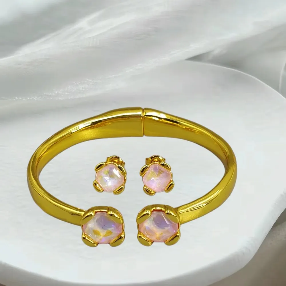 2026 Spring Vintage High Quality Colored Crystal Earrings Bracelet Jewelry Two Piece Set Holiday Gift