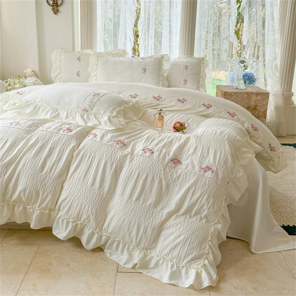 

Korean Style Bed Set Seersucker Flower Embroidery Four Piece Set With Lace Bed Flat Sheet Pillowcase Duvet Cover Set Textiles