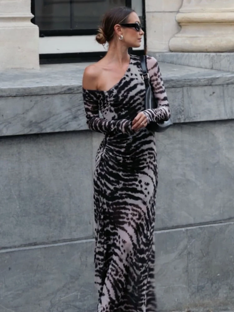 Strano gatto patchwork design abito lungo donna tendenza autunnale spalla inclinata manica intera skinny elasticizzato stile selvaggio streetwear