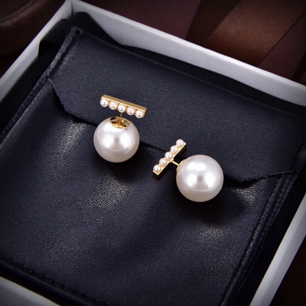 

French High-Grade Feeling Pearl Earrings Lady Elegant Gentle Temperament High-Quality Jewelry