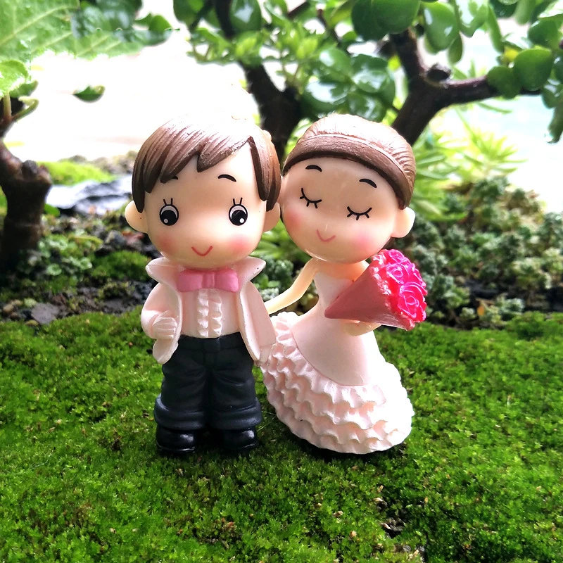 2 Pcs Figurines Miniatures Couple Decoration Crafts for Moss Micro Landscape Decoration Home Accessories