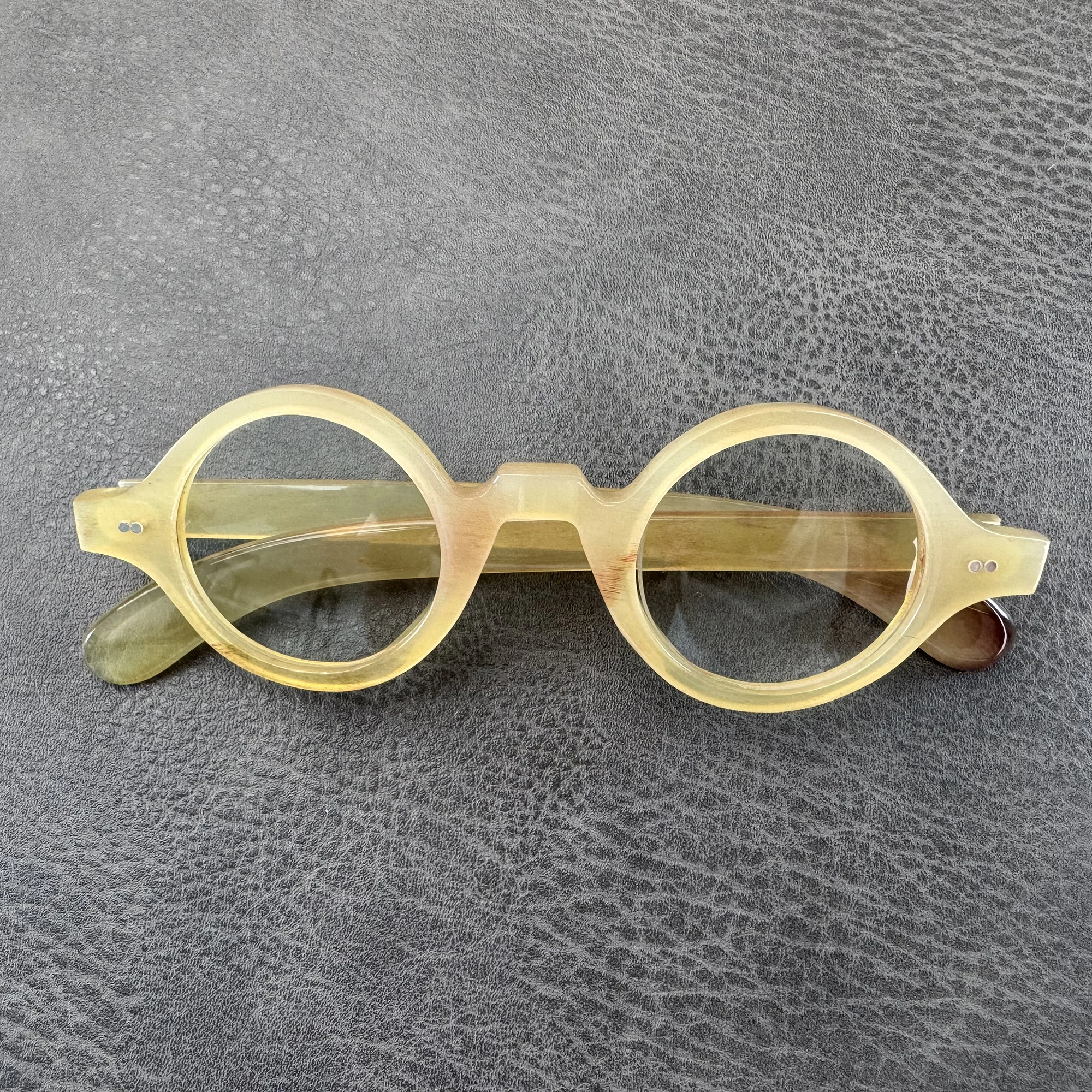 Eyeglass Frames Unique Vintage Rivets Handmade Honey Horn Reading Optical Lens Men's Glasses Frame Prescription Eyeglasses