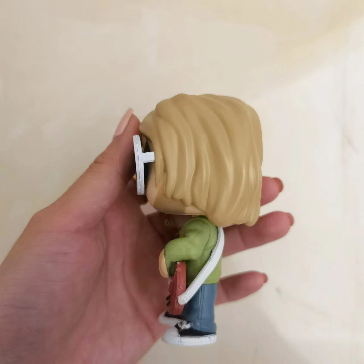 Anime Kurt Cobain Vinyl Model  Figure 10cm