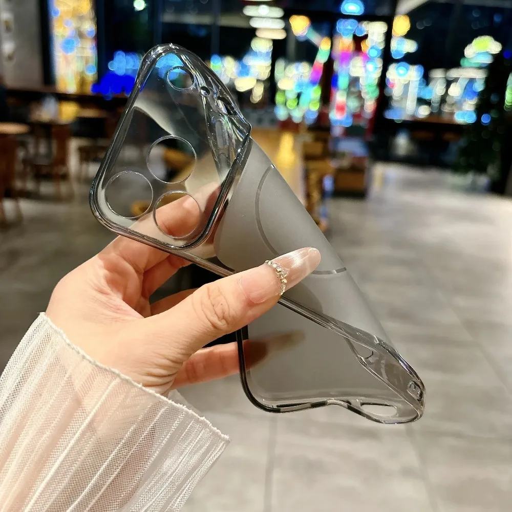 Premium Transparente Haptik-Schutzhülle für iPhone 18 17 16 15 14 13 12 Pro Max Klare Abdeckung mit Weitwinkel-Sichtfenster Schlankes Weiches Design – Detail 7