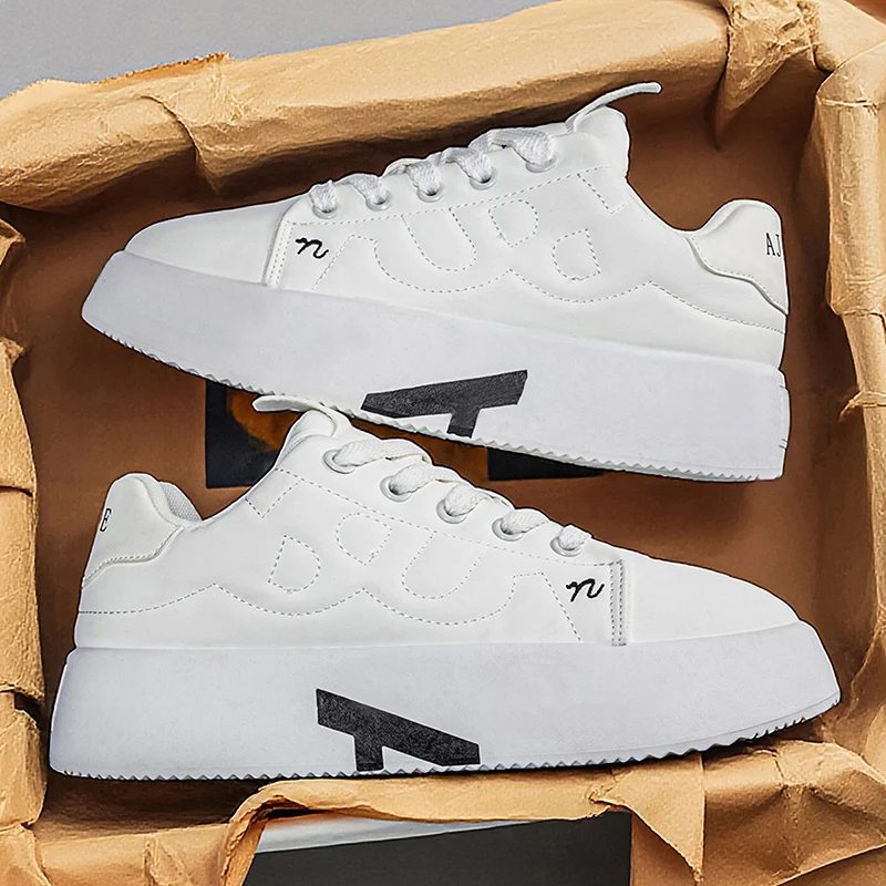 

2026 Spring New Solid Color Personalized Fashionble White Board Shoes Products Men's Sneakers Round Head Lace-up Casual Shoes