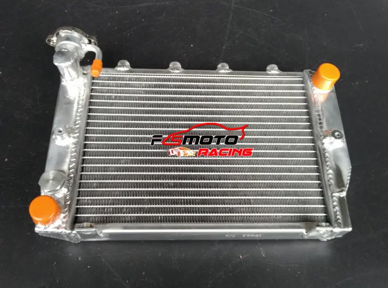 

3ROW Aluminum radiator For 1984 1985 1986 HONDA VF700C VF 700 Magna