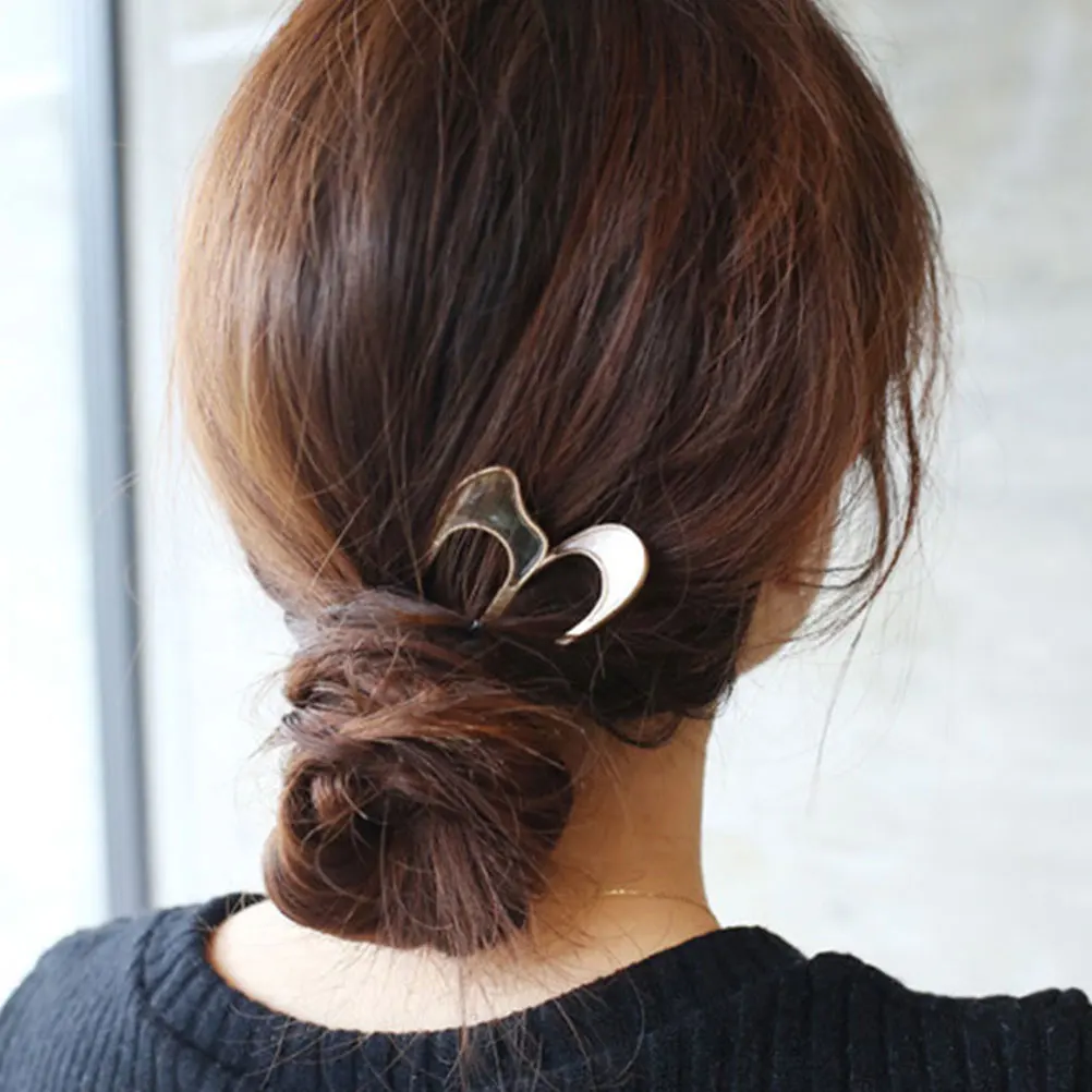 

4pcs U Shaped Hairpin Accessories French Forks Hair Sticks for Women Irregular Gold Pearl Silver Moon Bun Pins