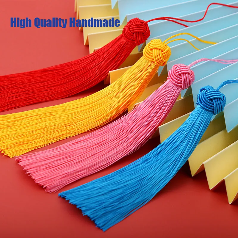 

1-5Pcs Crafts Tassels 15cm Polyester Tassels Silky Floss Bookmark Tassels with Pineapple Cap for DIY Jewelry Making Accessories