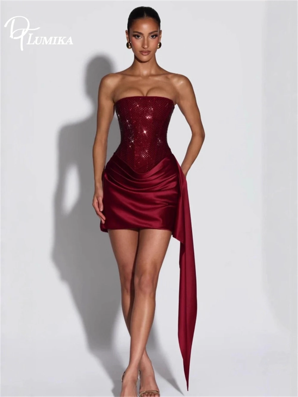 Vestido de Fiesta Brillante DTLumika para Mujer, Vestido Corto sin Tirantes con Falda de Satén, Vestido Sexy para Cóctel o Club Nocturno