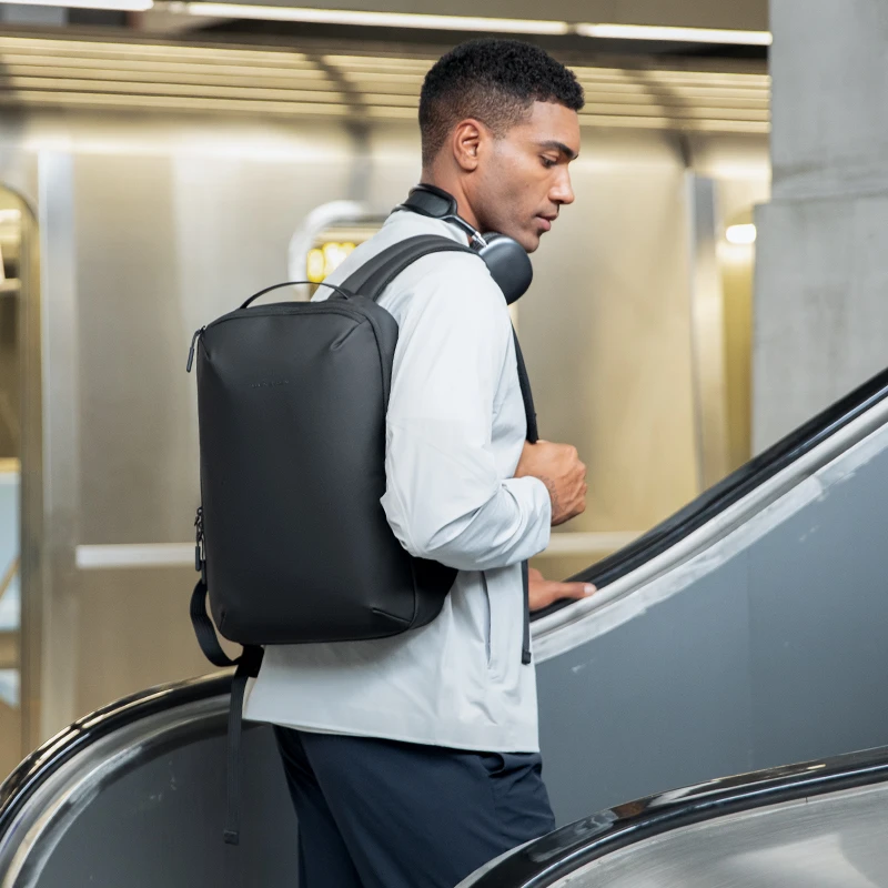 nuovi-zaini-leggeri-da-uomo-mark-ryden-per-brevi-viaggi-di-alta-qualita-e-grande-capacita