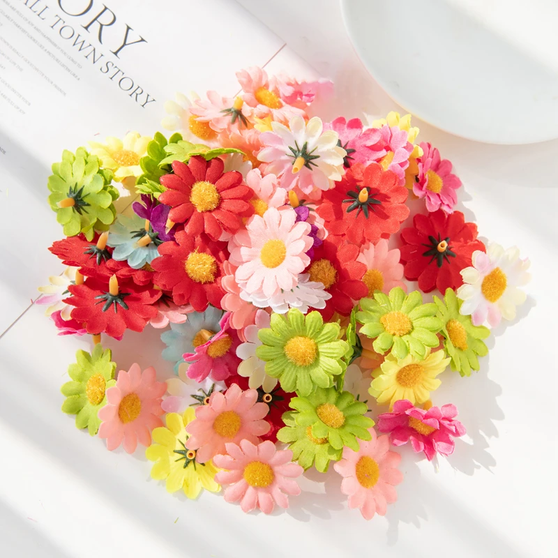 

100PC 4CM Mini Silk Daisy Artificial Flowers Party Wedding Decorative Home Decoration Christmas Wreath Fake Sunflower Cheaper