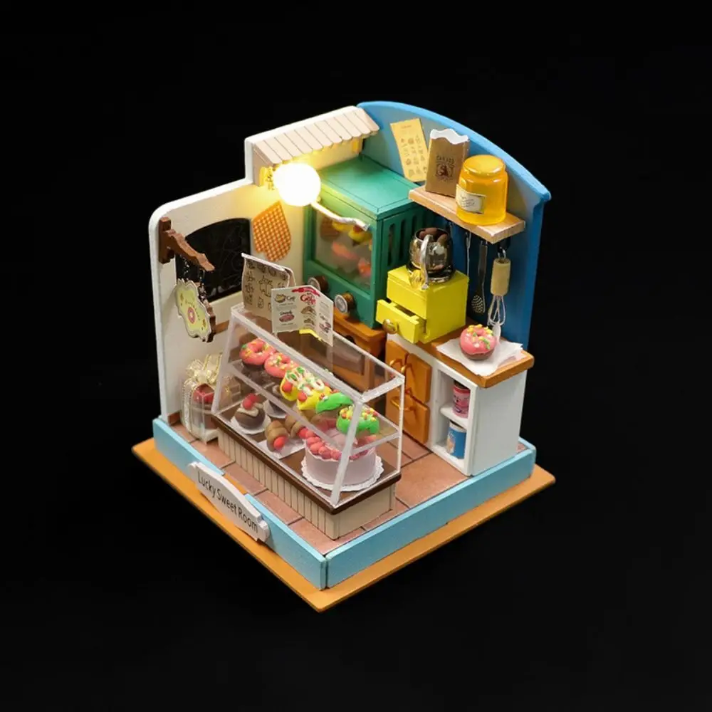 手作りコーヒーショップドールハウスキット木製素材ミニサイズ木製組み立ておもちゃ 3D デザイン組み立て必要 DIY 3D パズル